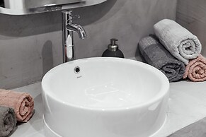 Prestige Plaza Apartments