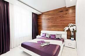 Prestige Plaza Apartments