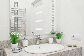 Prestige Plaza Apartments