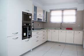 3 Bed Luxury Apartment