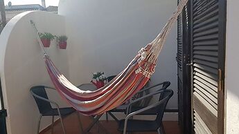 Cozy Apartment near the beach