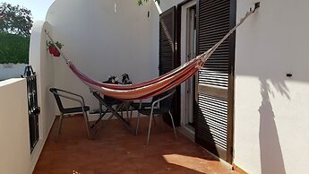 Cozy Apartment near the beach