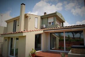 Casa a 15 minutos de la playa, con jardin privado y piscina