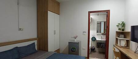 Amazing NYT Home Balcony Cozy Studio