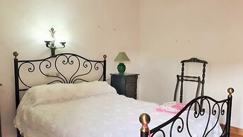 Casa rural en Albóns a 8 min de la playa de la Escala