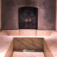 Byoot Bay Hotel & Resort