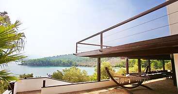 Vhillas Private Luxury Villa Leo