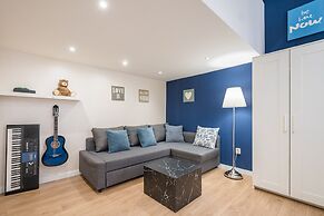 happy home Budapest BLUE