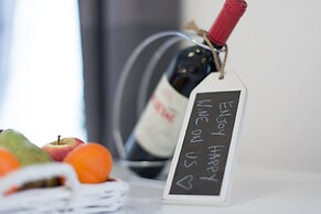 happy home Budapest BLUE