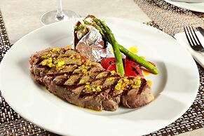 Holiday Inn Hotel And Suites Monterrey Apodaca Zona Airport by IHG