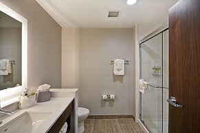 Holiday Inn Express & Suites Houston NASA - Boardwalk Area by IHG