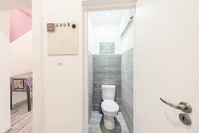 Happy Home Budapest POP