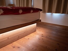 Stella Alpina Suite