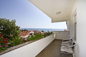 Apartment Topic near Beach