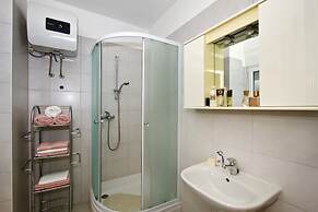 Apartment Topic near Beach