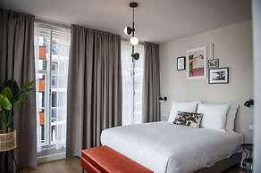 FINCH Boutique Hotel