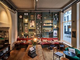 FINCH Boutique Hotel