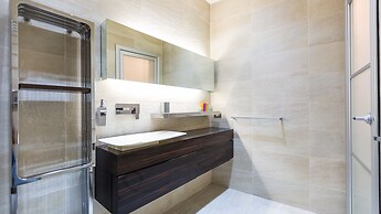 Rental In Rome Cosmopolitan Hi-tech Luxury Apartment