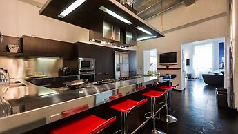 Rental In Rome Cosmopolitan Hi-tech Luxury Apartment