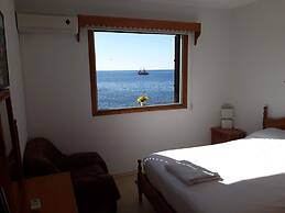 777 Beach Guesthouse