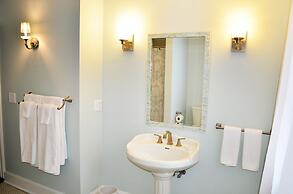 John Henry Bed & Breakfast