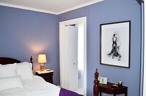 John Henry Bed & Breakfast