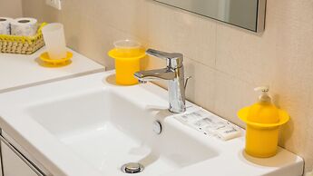 Rental In Rome Trastevere White Apartment