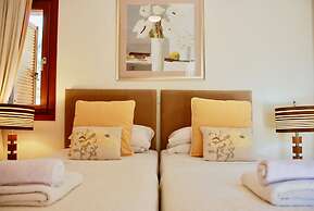 3 bedroom Villa Pera 12 with 10x5m private pool, within walking distan