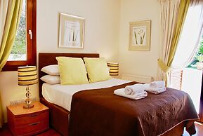 3 bedroom Villa Pera 12 with 10x5m private pool, within walking distan