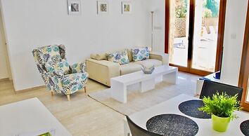 Beautiful 2 Bedroom Villa Proteus HG29 with private pool and pretty go
