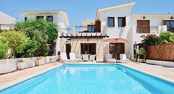 Beautiful 2 Bedroom Villa Proteus HG29 with private pool and pretty go