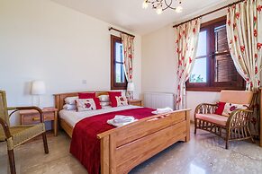 3 bedroom Villa Anarita 64 with private L-shaped pool, beautiful garde