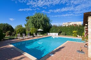 3 bedroom Villa Anarita 64 with private L-shaped pool, beautiful garde