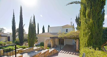 3 bedroom Villa Tala 67 with private pool and golf course views, Great