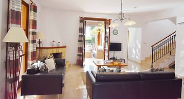 3 bedroom Villa Tala 67 with private pool and golf course views, Great