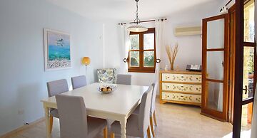 3 bedroom Villa Tala 67 with private pool and golf course views, Great