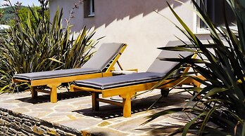 Villa Nais