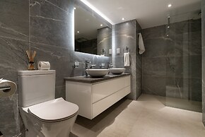 Stunning 3 bedroom villa 'BZ01' with private pool, stunning views, com