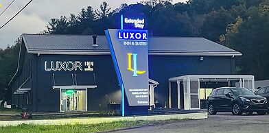 Luxor Inn & Suites, a Travelodge by Wyndham