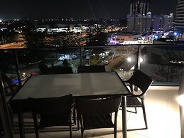 Large Apartment at Oracle Resort