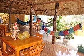 Hostal Castillo Del Mar - Hostel