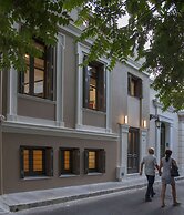 Tripodon Plaka in the shade of Acropolis by GHH