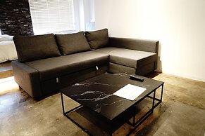 The Gate Casa Familiar