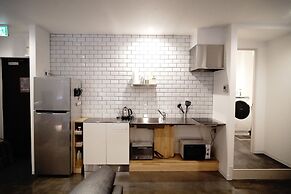 The Gate Casa Familiar