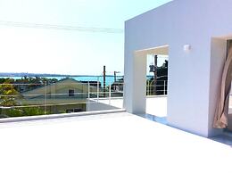 Seaside House Nirai