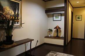 Yufuin Sanso Waremokou