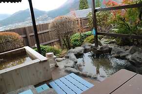 Yufuin Sanso Waremokou