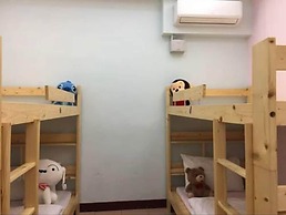 Mr. Red Tea B&B - Hostel