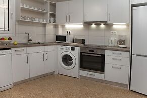 Leonidas Loft in the Heart of Athens by GHH