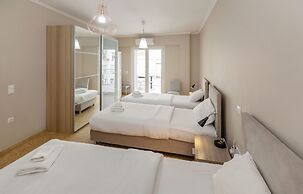 Leonidas Loft in the Heart of Athens by GHH